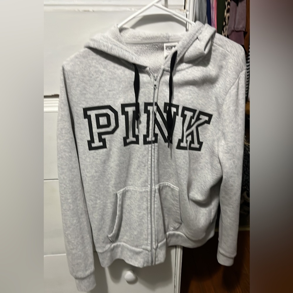 zip up